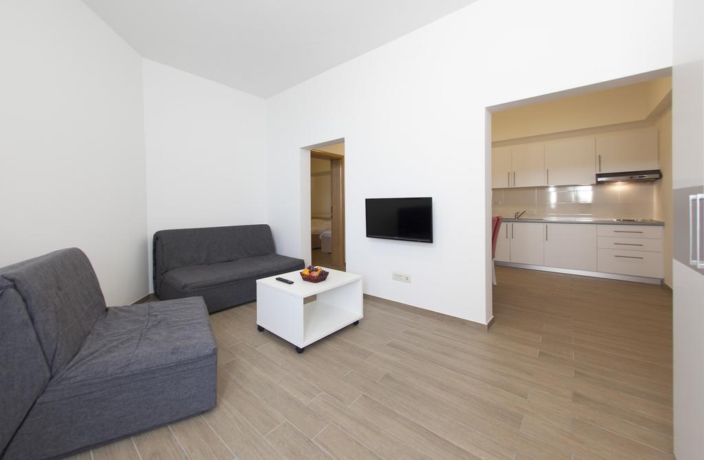 Villa Klara Apartments Башка-Вода Екстер'єр фото