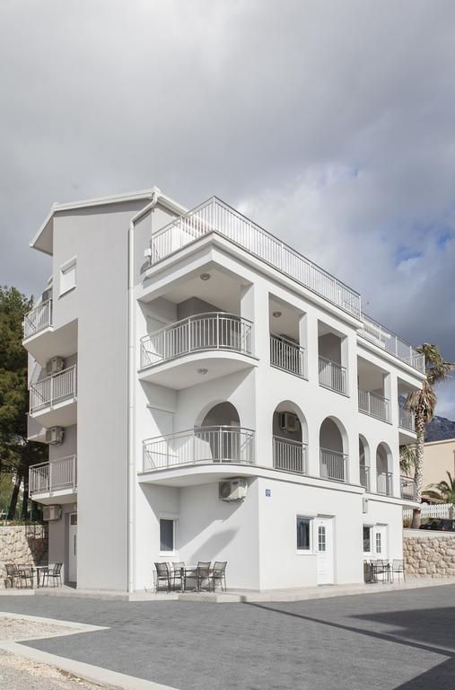 Villa Klara Apartments Башка-Вода Екстер'єр фото
